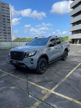 NISSAN FRONTIER 2.3 16V TURBO DIESEL PRO4X CD 4X4 AUTOMÁTICO